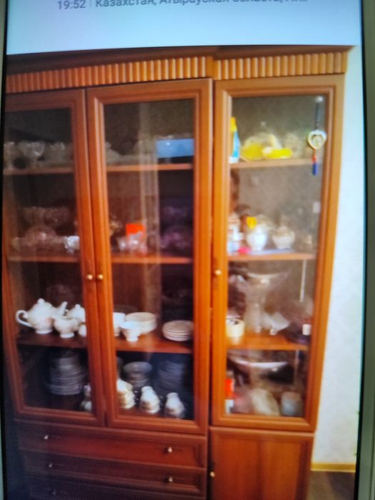 Сервант сатылады
