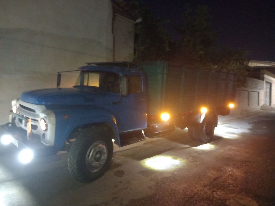 Zil 138 G xolati alo