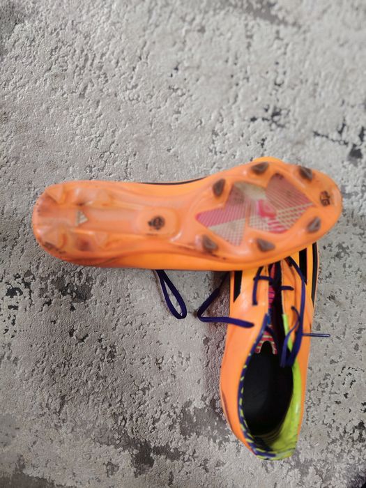 Ghete fotbal Adidas Nr.45