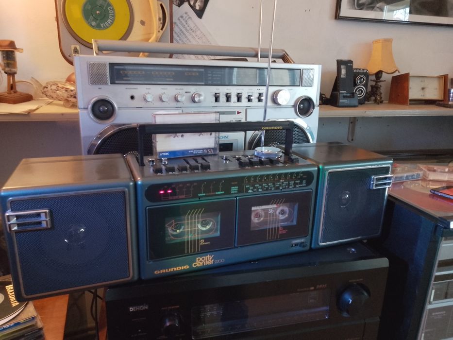 Portabile! Vintage portabile , Grundig, JVC! Genf 2