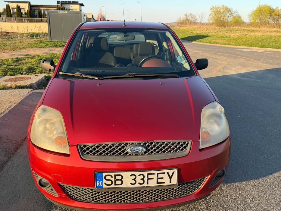 Ford Fiesta 2005 benzina