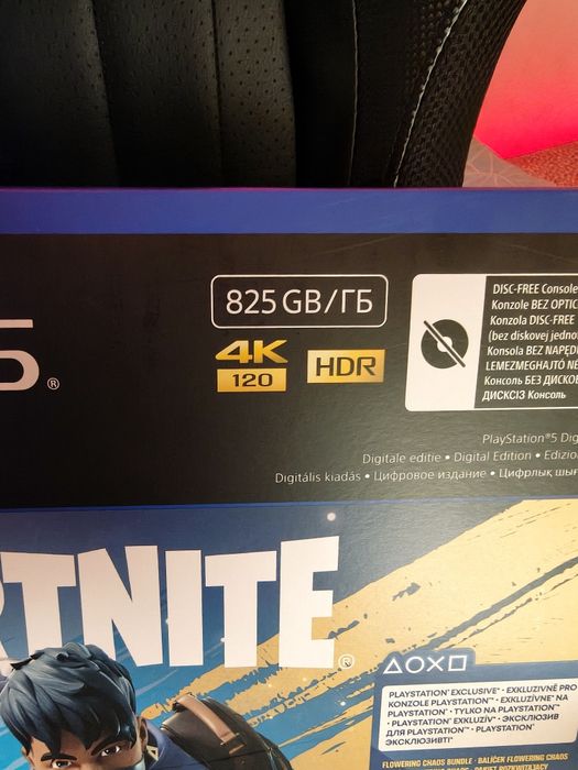 Vând PlayStation 5 digital edition