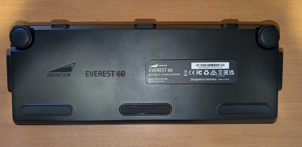 Механична клавиатура Mountain Everest 60 RGB с Linear 45 Speed суичове