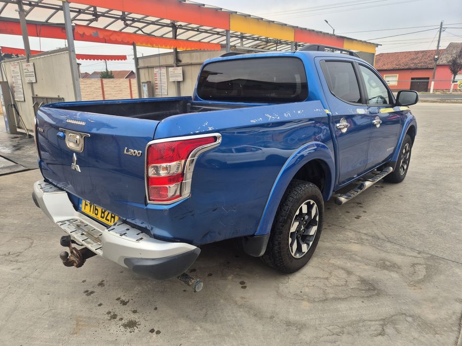 Mitsubishi L200/Fiat Fullback 2016 2.4 volan dreapta