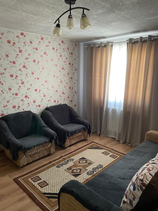 Închiriez  garsonieră