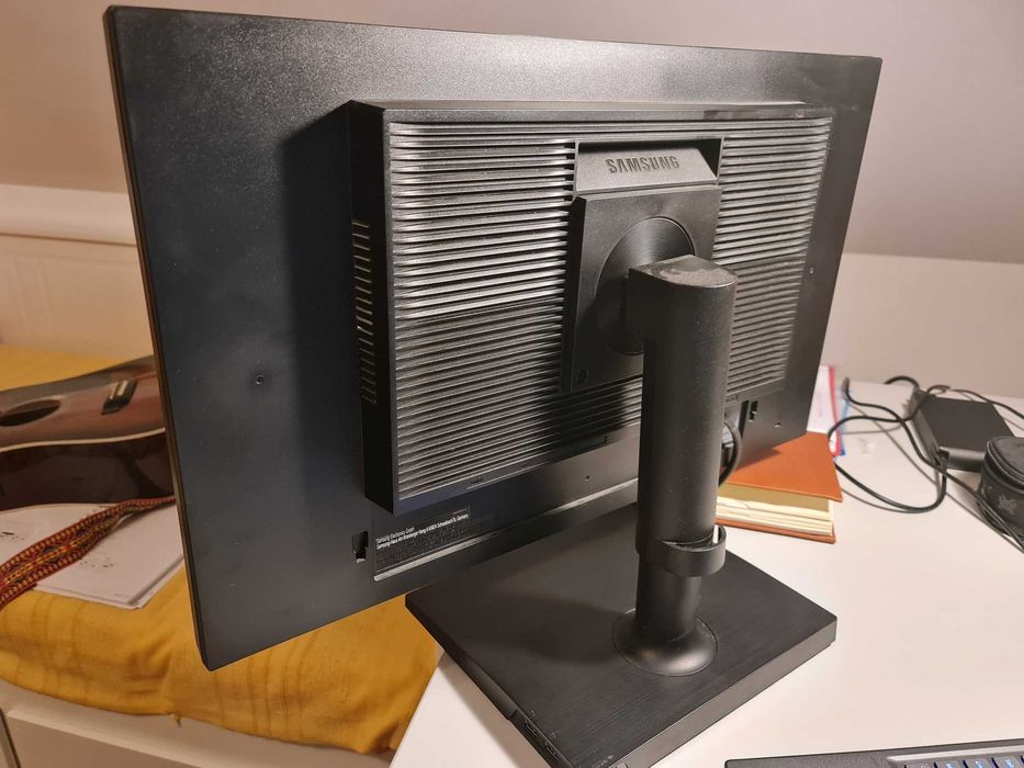 monitor samsung S24E450