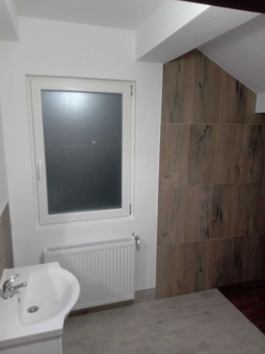 Vila de închiriat  Prelungirea Bradului