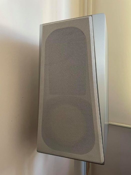 mbl 311E high-end speakers