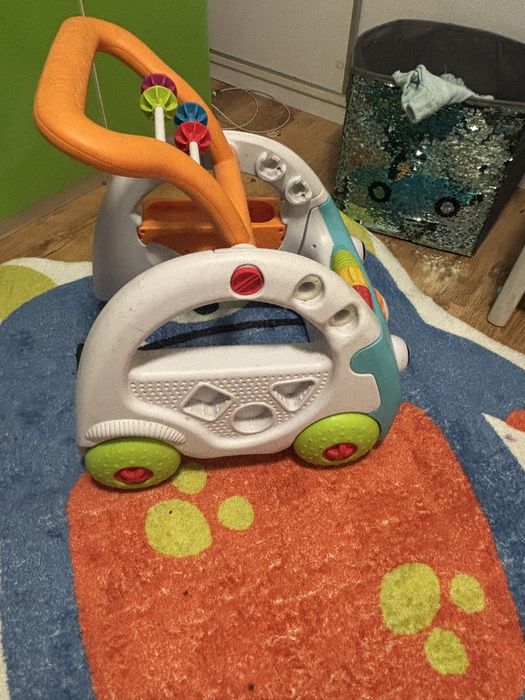 Забавни играчки за прохождане