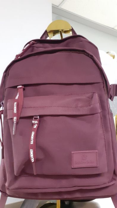 Продам рюкзак бордовый,синий