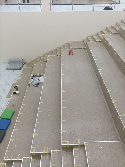 Настилка  линолеума  с  и горячая пайка швов с 20 летним опытом