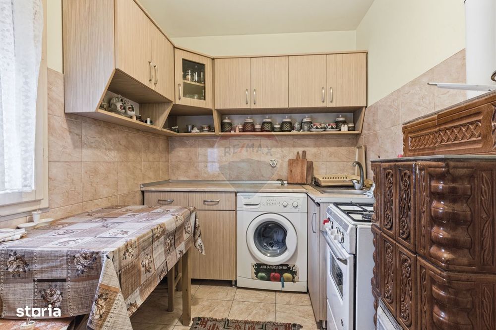 Apartament 2 camere de vanzare in zona Ultracentral, Sebis