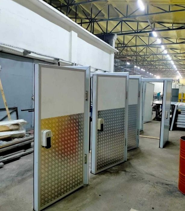 Сэндвич-панели ППУ, двери и агрегаты для камер – Алматы