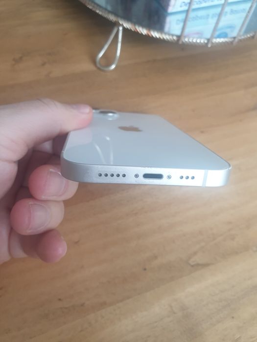 Iphone 13 white 128 gb