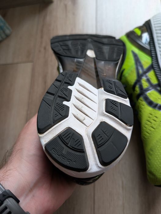 Asics Gel Kaiano 27