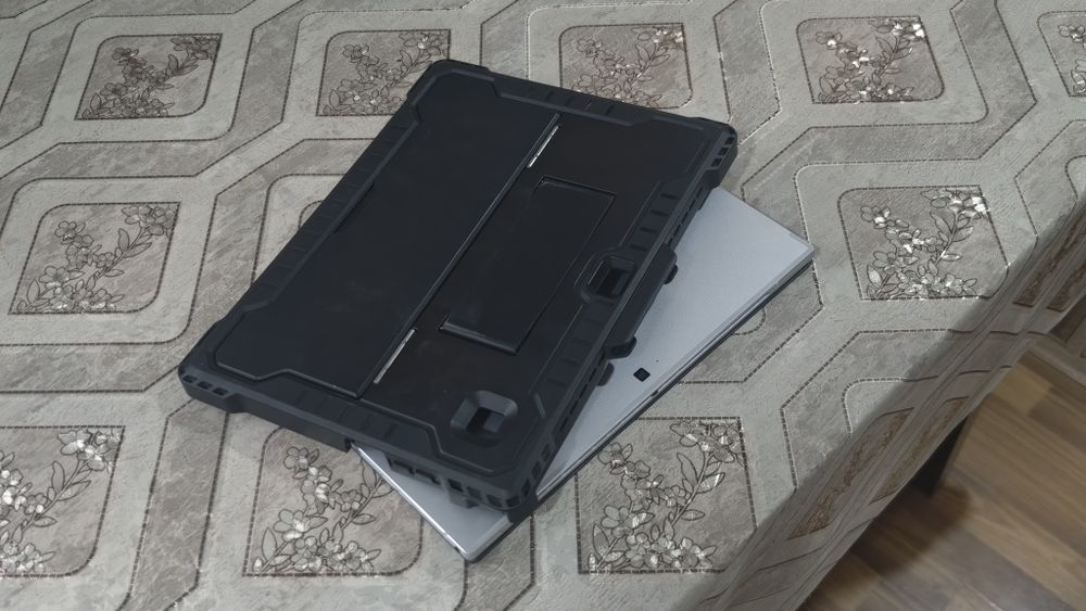 Срочно продам HP Elite x2 g8 i5g7, 16ram, 256ssd