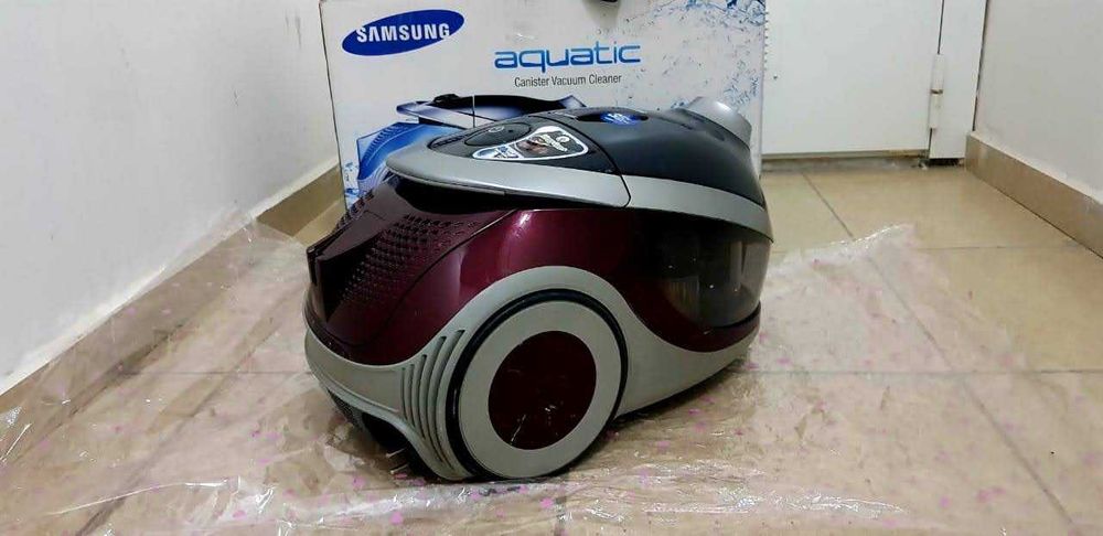 Пылесос с аква фильтром Samsung SD9480 Aquatic 1600 Вт.