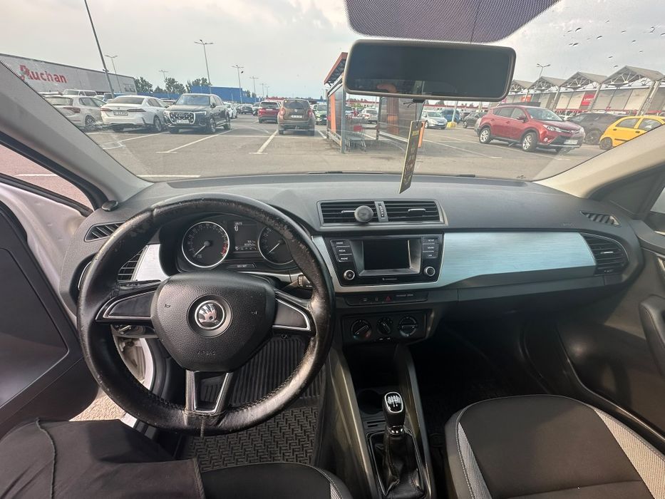 SKODA Fabia 2015 — imagine 5