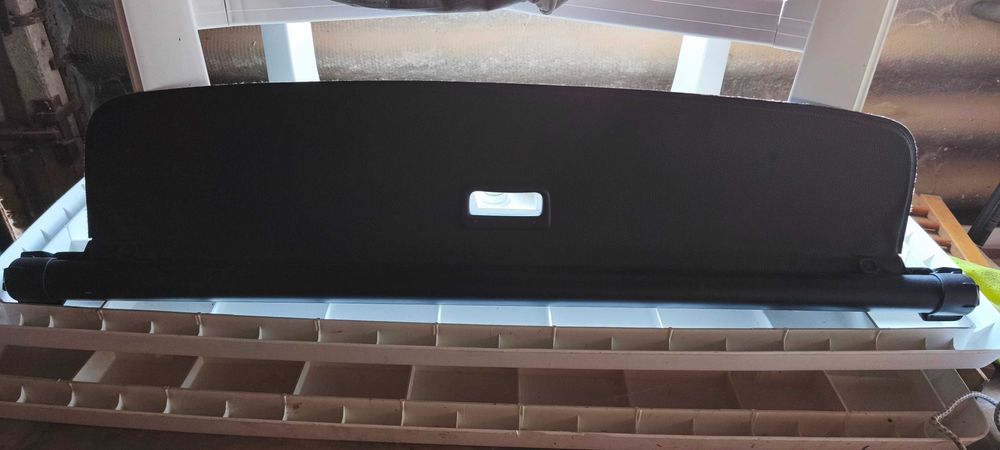 Щора за багажник голф 6