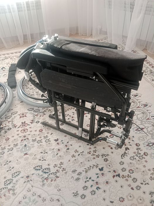 Коляска инвалидная прогулочная