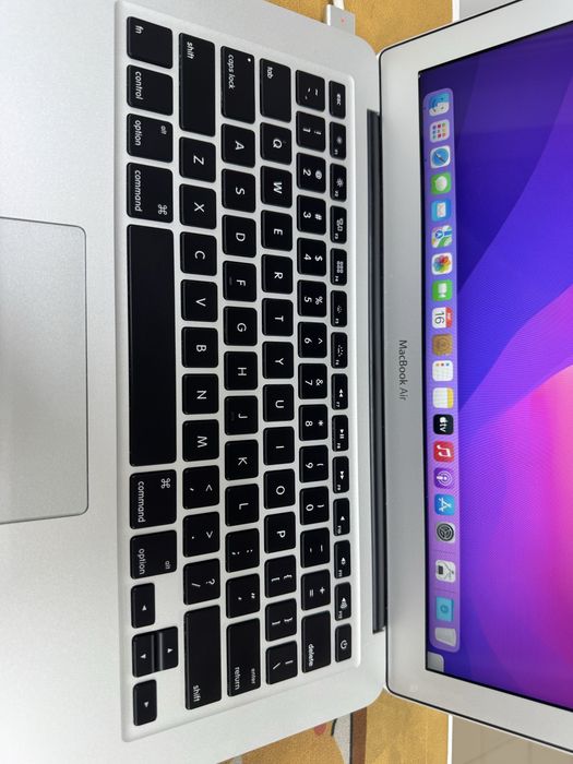 Macbook Air A1466 i5