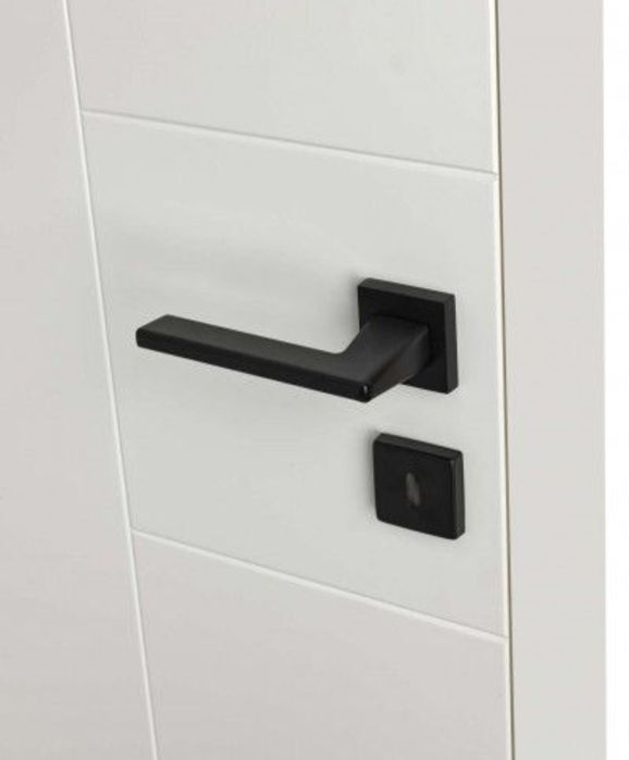 Zamok eshik pluntus perila o‘rnatamiz