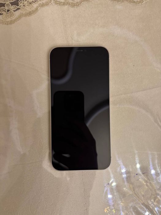 Iphone 12 продаётся