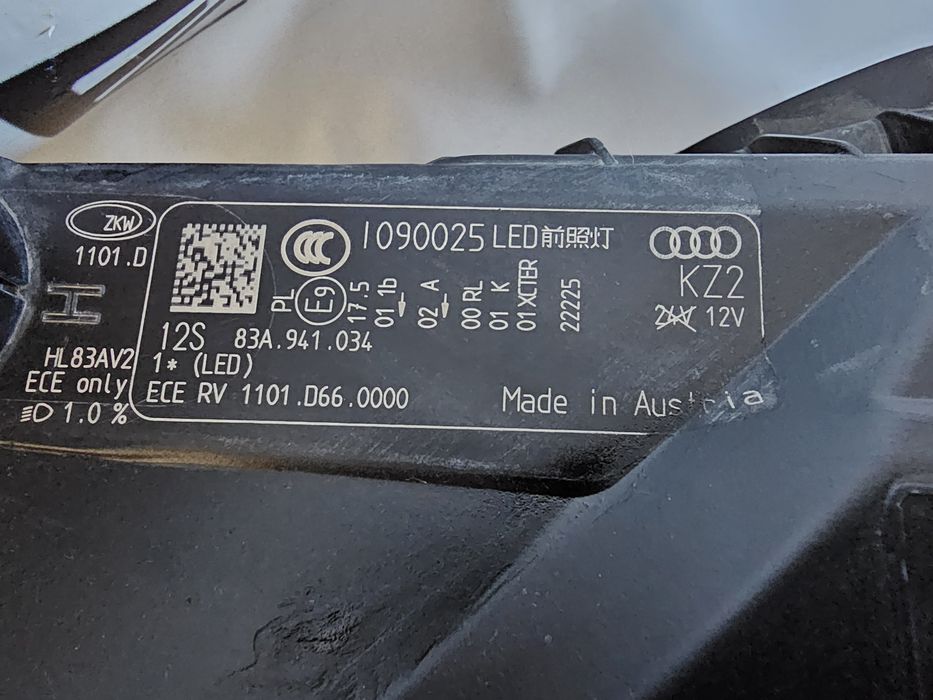 Far dreapta led Audi Q3 83A dupa 2019 cod 83A941034