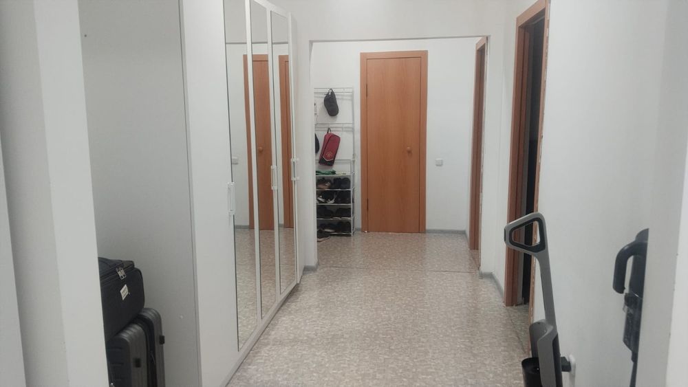 Продам 2 комнатную квартиру