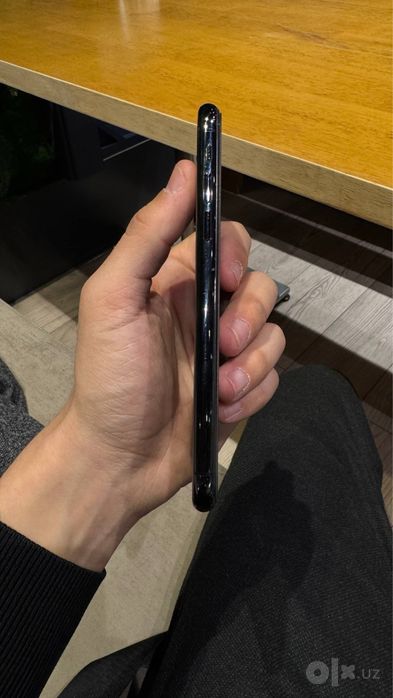 Iphone xs yaxshi holatda