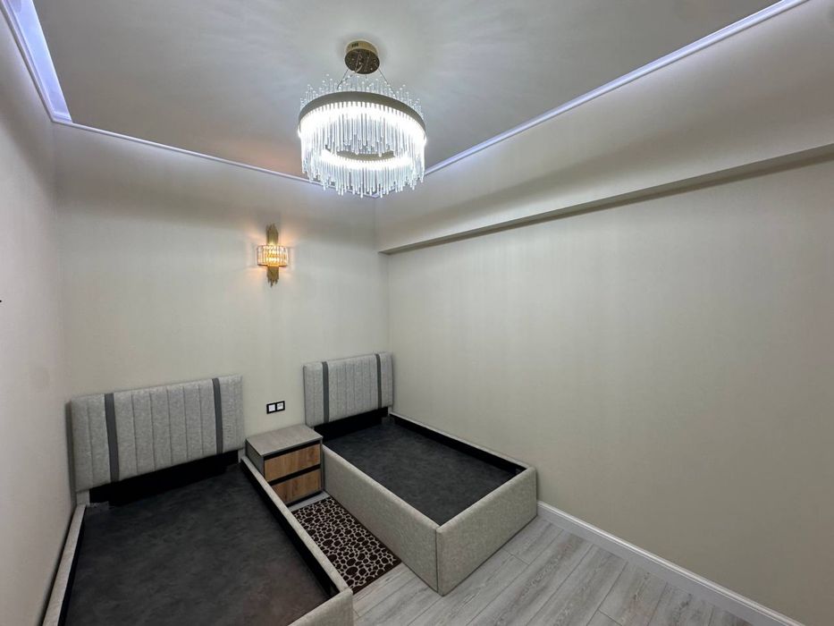 Продаётся 3-комнатная квартира в новостройке.