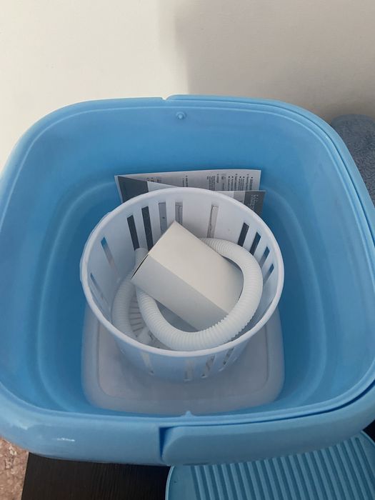 Ручная маленькая стиралка