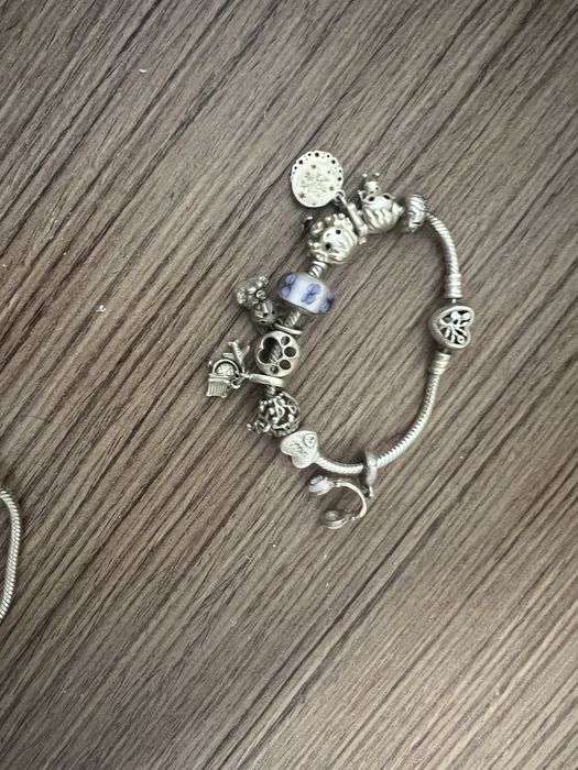 Pandora гривна