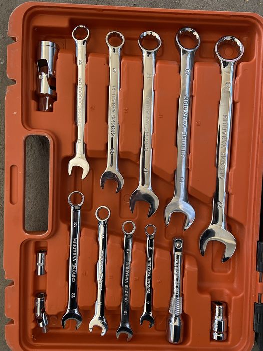 Набор головок универсальный