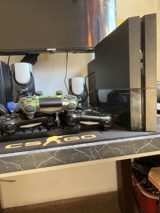 Ps4 fat 500gb sotladi srochni