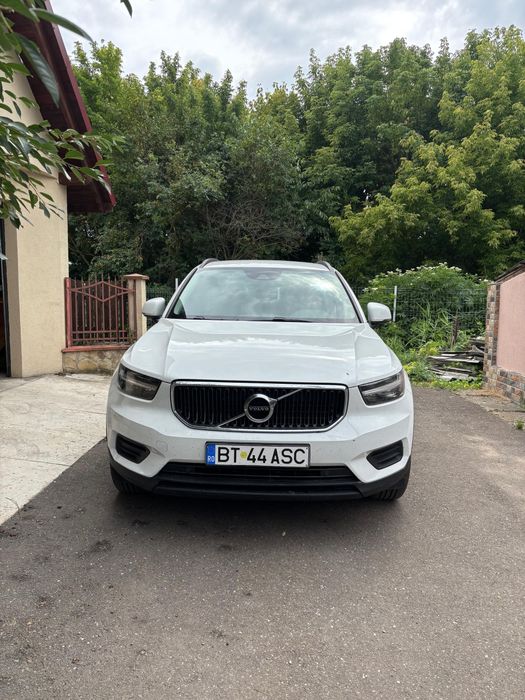 VOLVO XC40 2021 — imagine 2