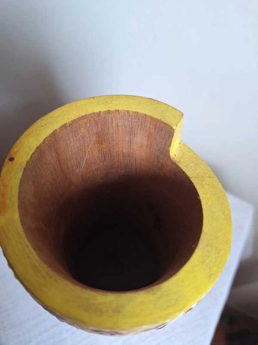 Vază din lemn pictată manual – artizanat Australia, stil aborigen, 27 cm
