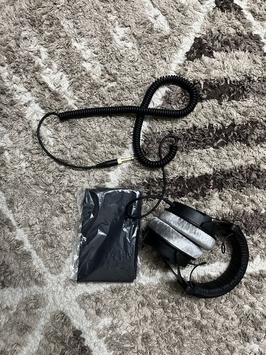 Beyerdynamic DT 990 Pro