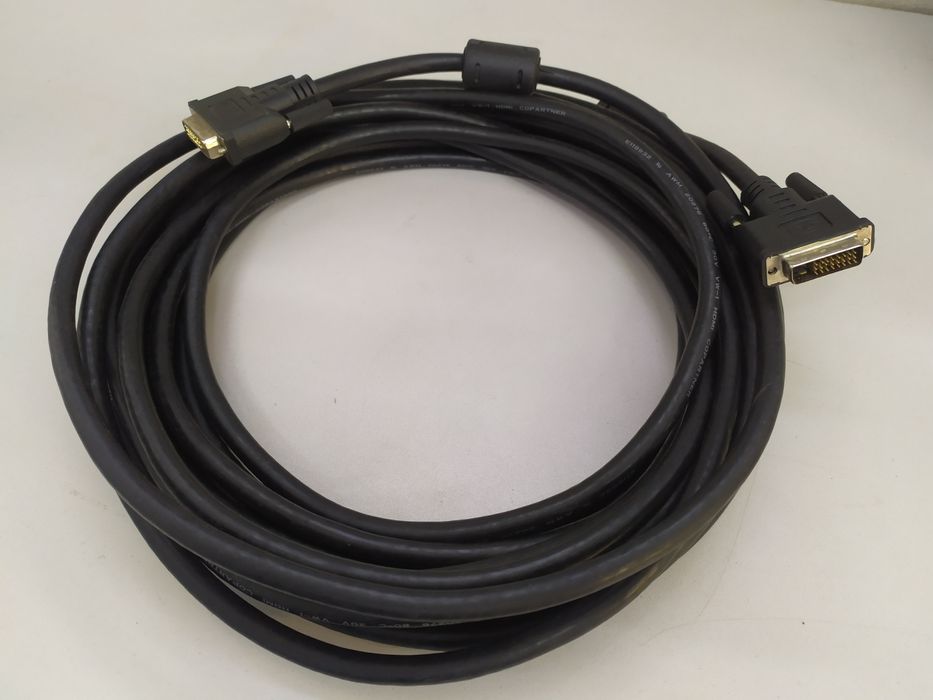 Кабель DVI-D. Длина 10 метров.
