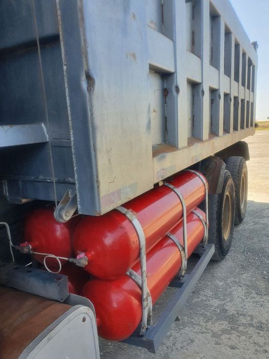 Howo самосвал сотилади