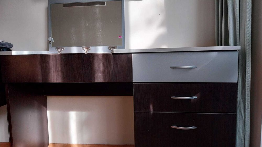 Продавам чудесна тоалетка