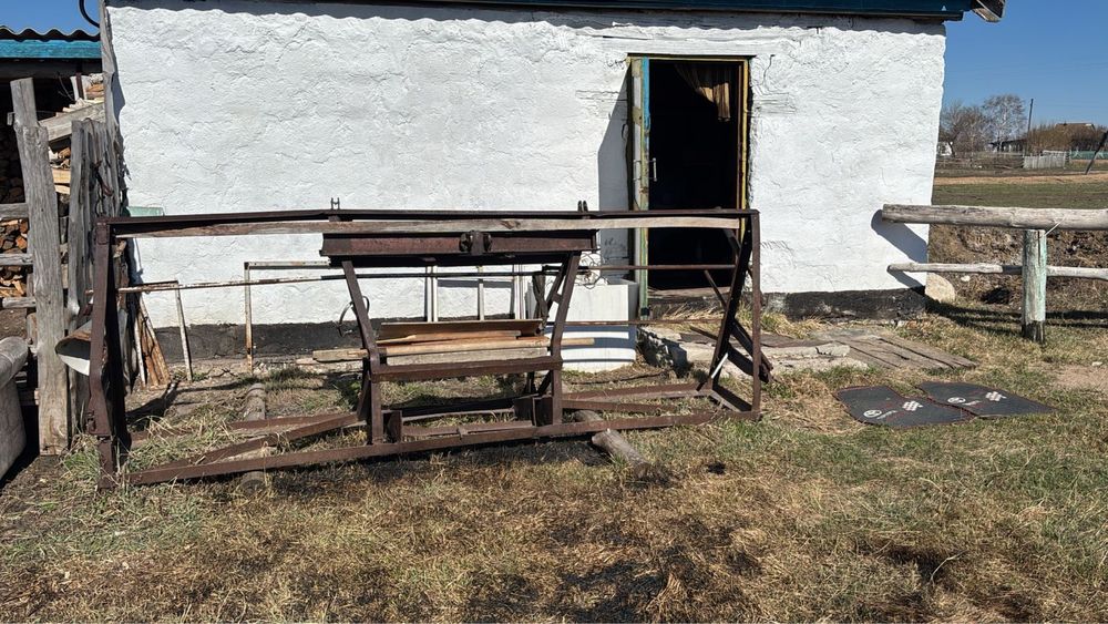 Продаю трактор !!!