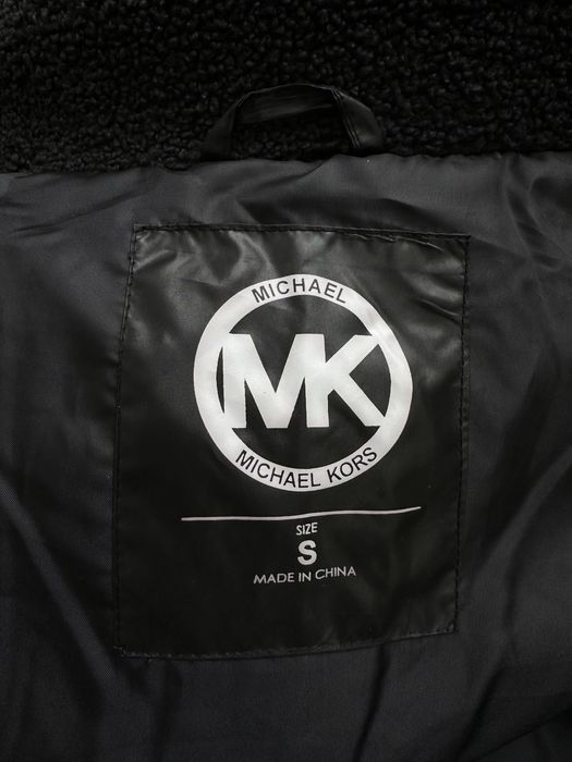 Женская куртка Michael Kors