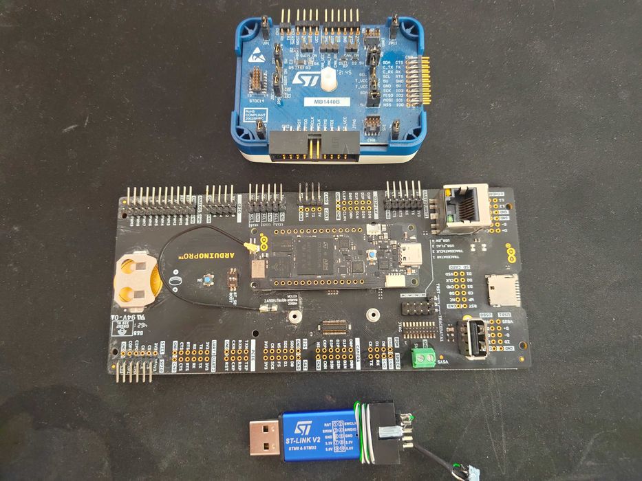 Arduino Portenta H7 ABX00042 + Portenta Breakout + ST-Link V3SET