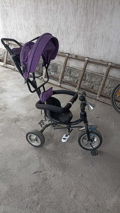 Продам коляску , ходунки , манежка, велосипед