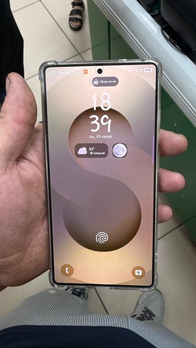 Продам Samsung s25 ultra
