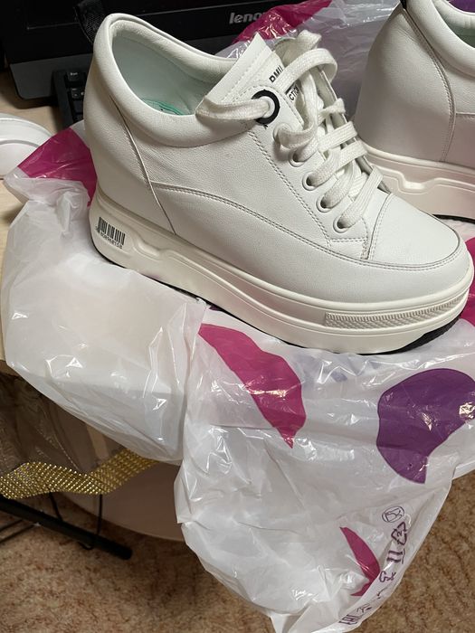 Продам ботинки б/у