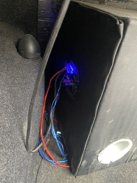 JVC Продам саббуфер