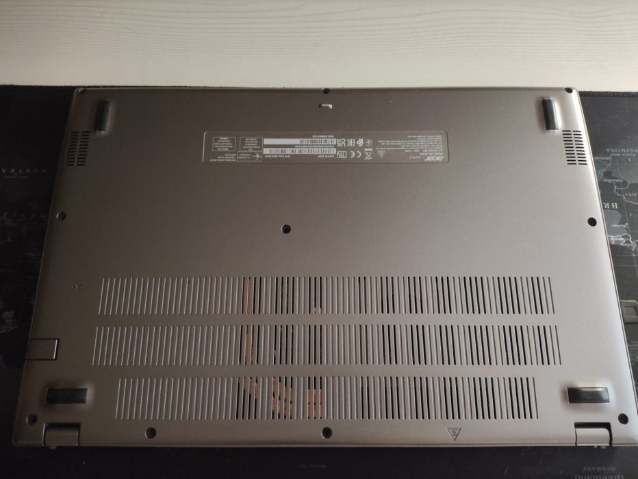 Продам ноутбук в отличном состоянии