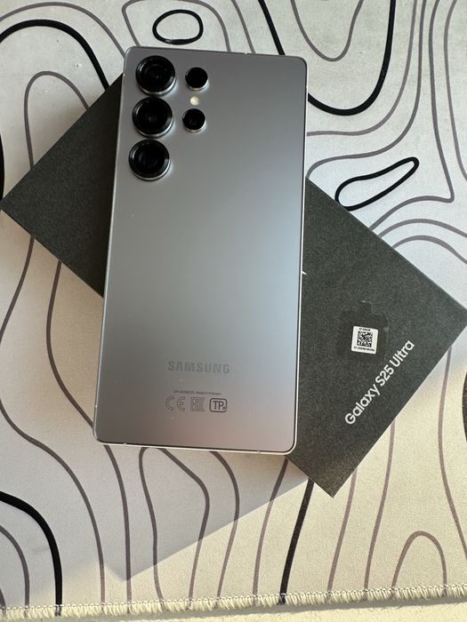Продам Samsung Galaxy S25 Ultra 512gb, В идеальном состоянии